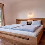 Stoffenhof Apartamento *