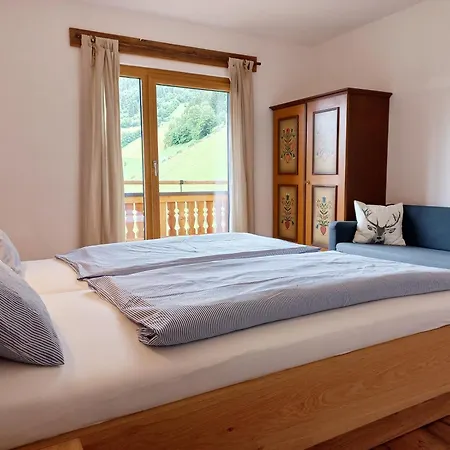 Stoffenhof 아파트 젤암제